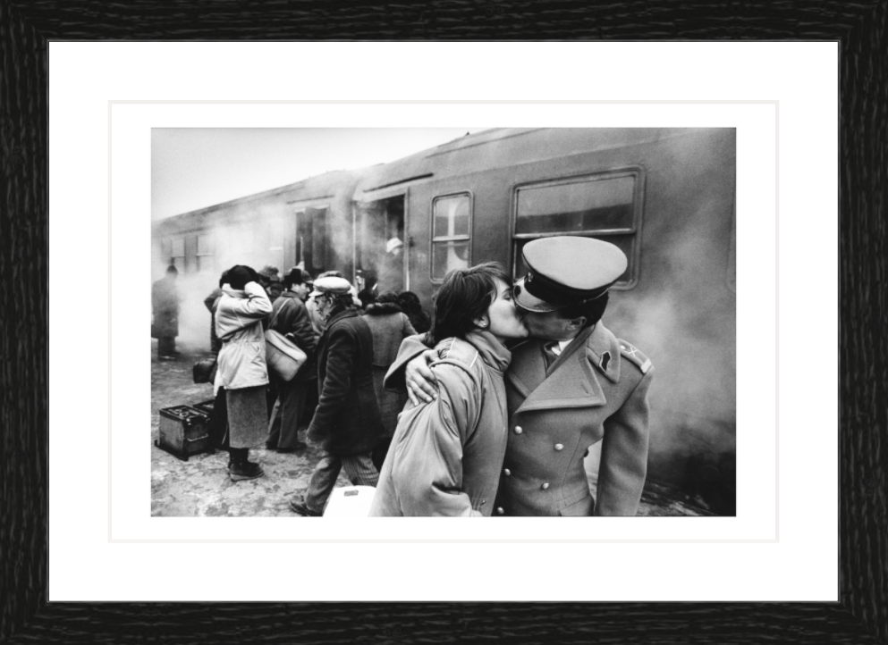 30 x 20 cm, Framed - Black Oak (B&W) Wubbo de Jong