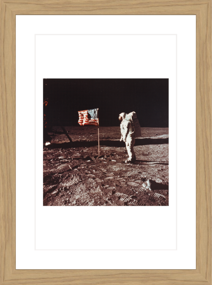 20 x 30 cm, Framed - Oak Neil Armstrong