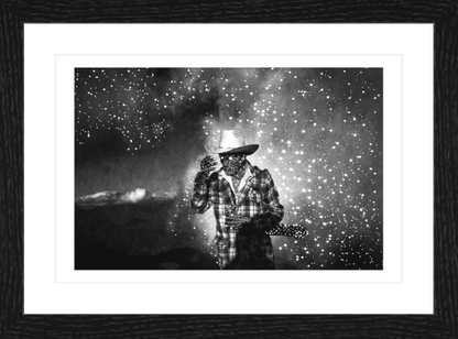 30 x 20 cm, Framed - Black Oak (B&W) Yael Martínez