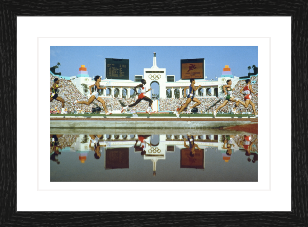 30 x 20 cm, Framed - Black Oak José Azel