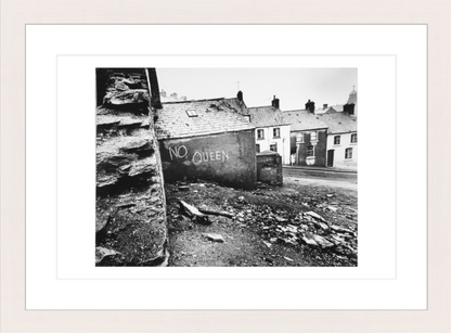 30 x 20 cm, Framed - White Maple (B&W) Henning Christoph